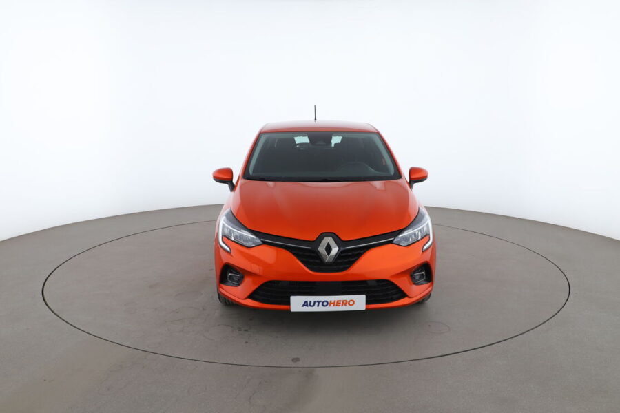 Renault Clio – Image 8