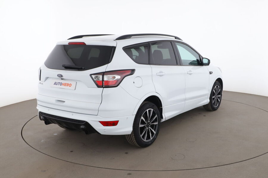 Ford Kuga – Image 5