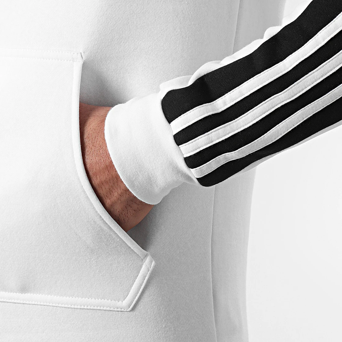 adidas_250262_GT6637_20210212T110413_04