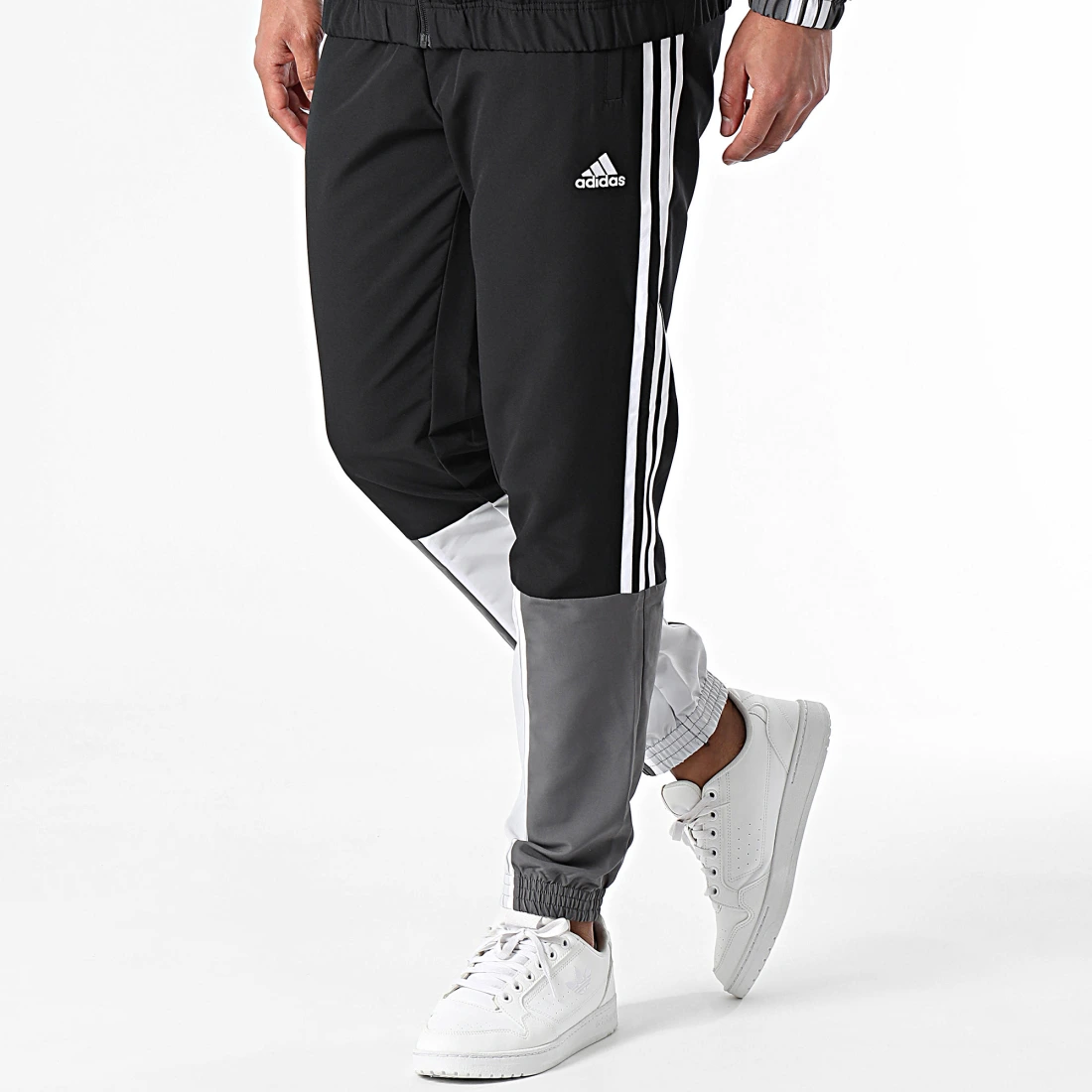 adidas_400375_IP1611_20240108T152856_04