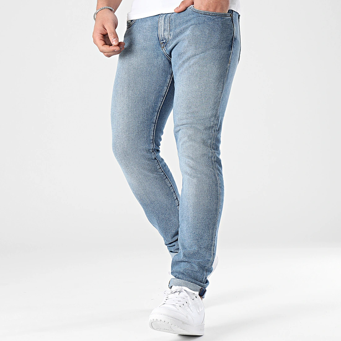 diesel_399697_A03558-0CLAF_01_20240112T143339_03