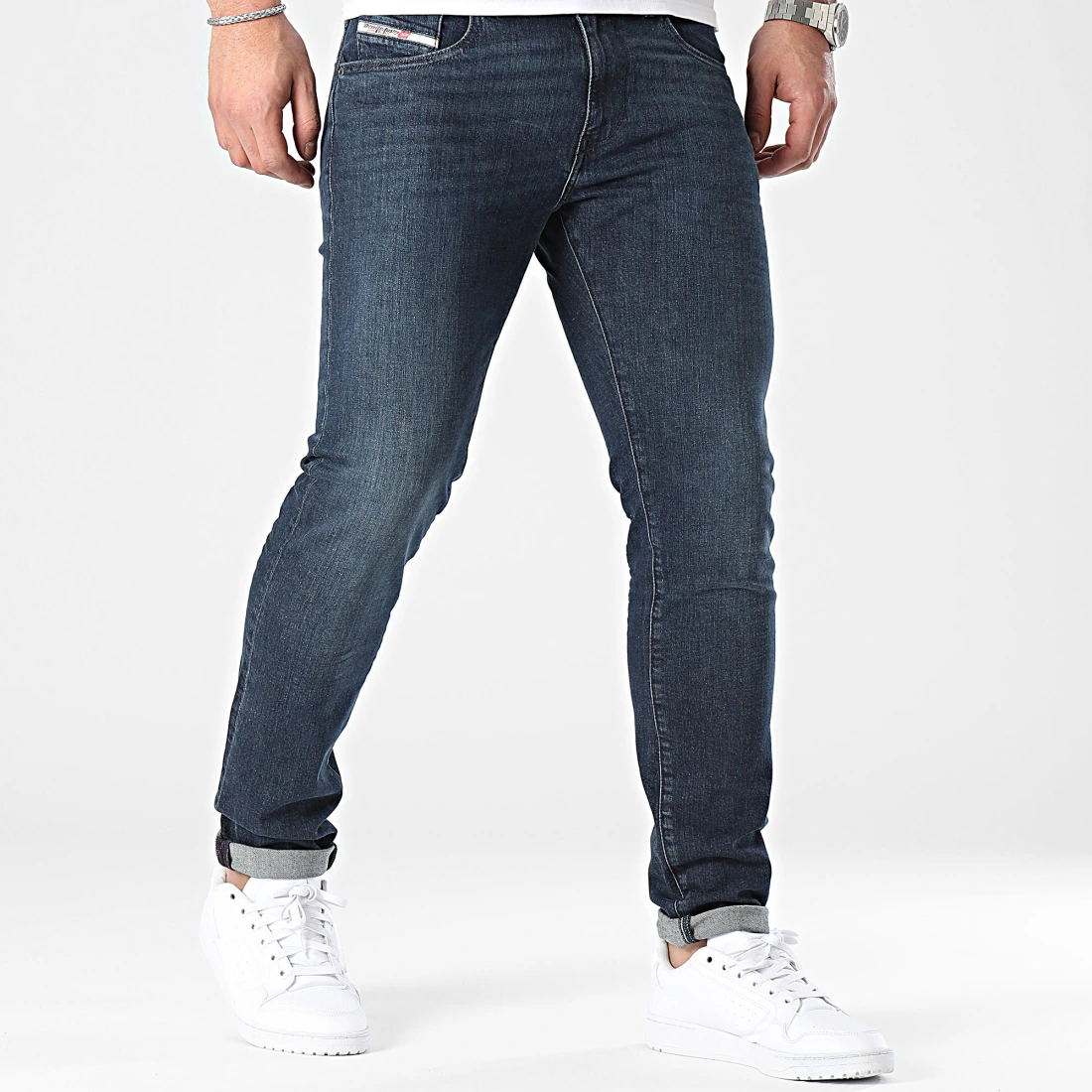 diesel_399698_A03558-0CNAA_01_20240111T145046_01