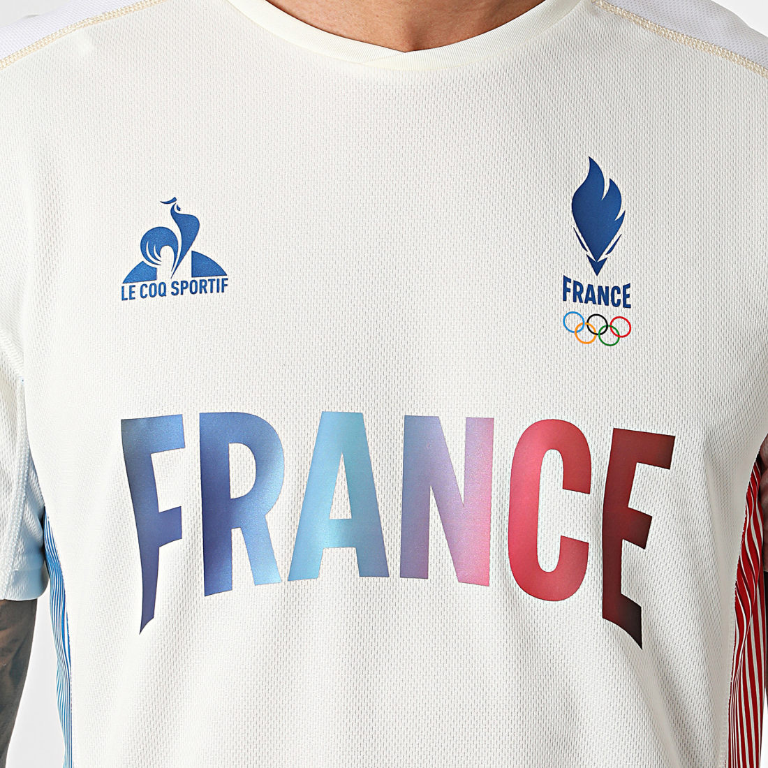 le-coq-sportif_404565_2410075_20240215T145350_02