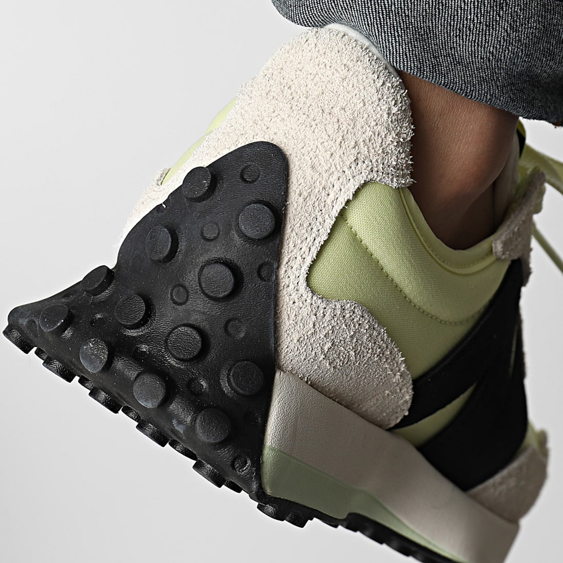 new-balance_405784_WS327WG_20240220T143402_04