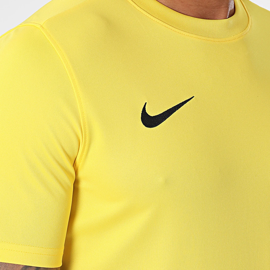 nike_392106_BV6708_719_20231229T155504_02