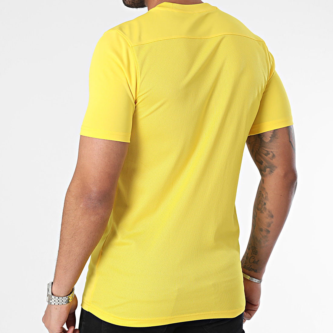 nike_392106_BV6708_719_20231229T155507_04