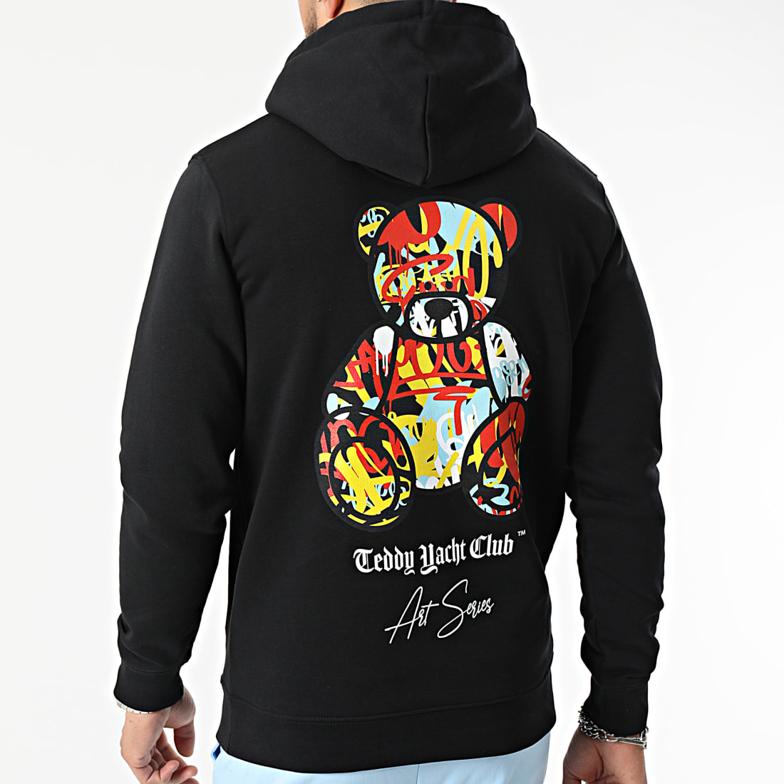 teddy-yacht-club_316259_TYC_SWCP_ARTSERIES_NOI_20220415T151203_01