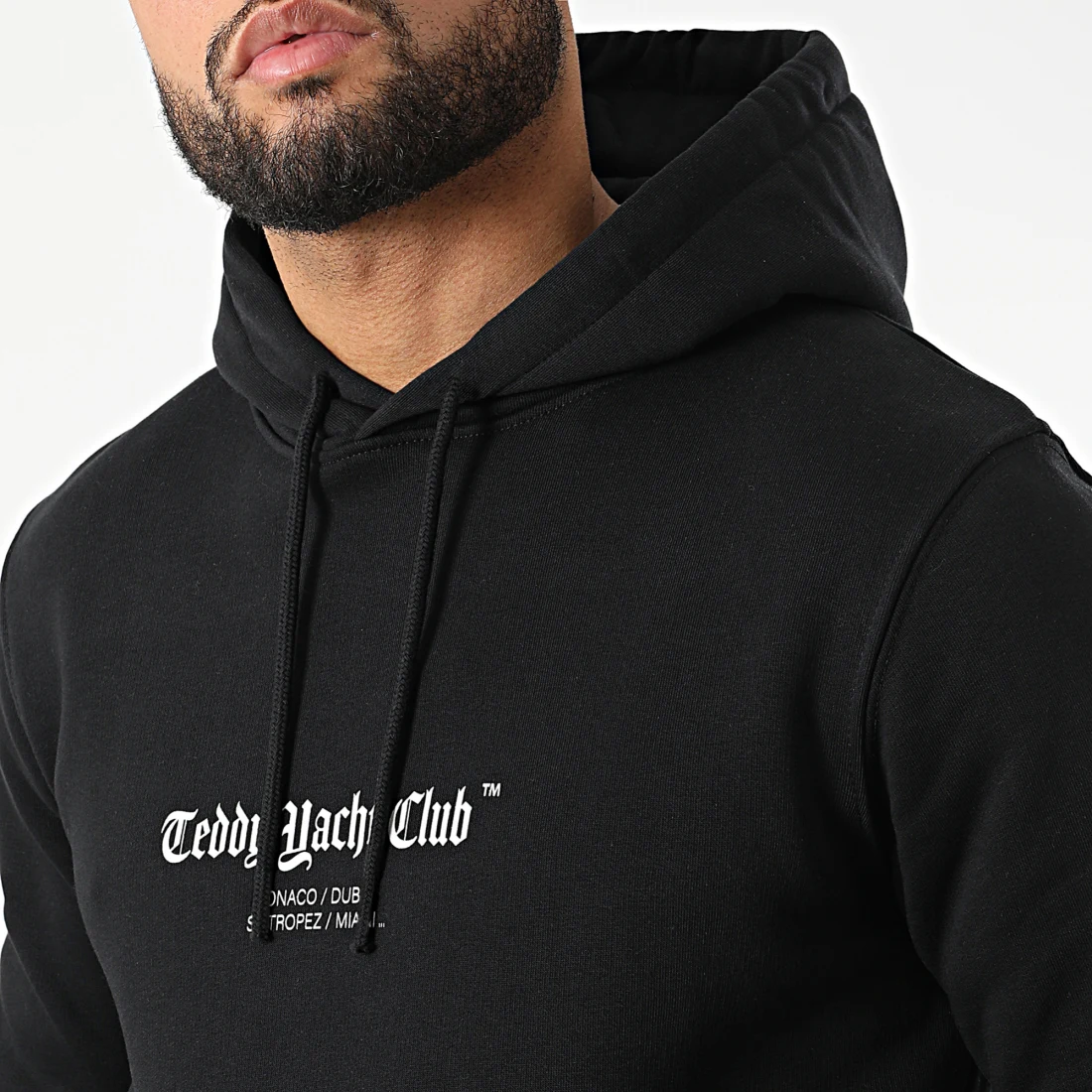 teddy-yacht-club_316259_TYC_SWCP_ARTSERIES_NOI_20221005T162400_02