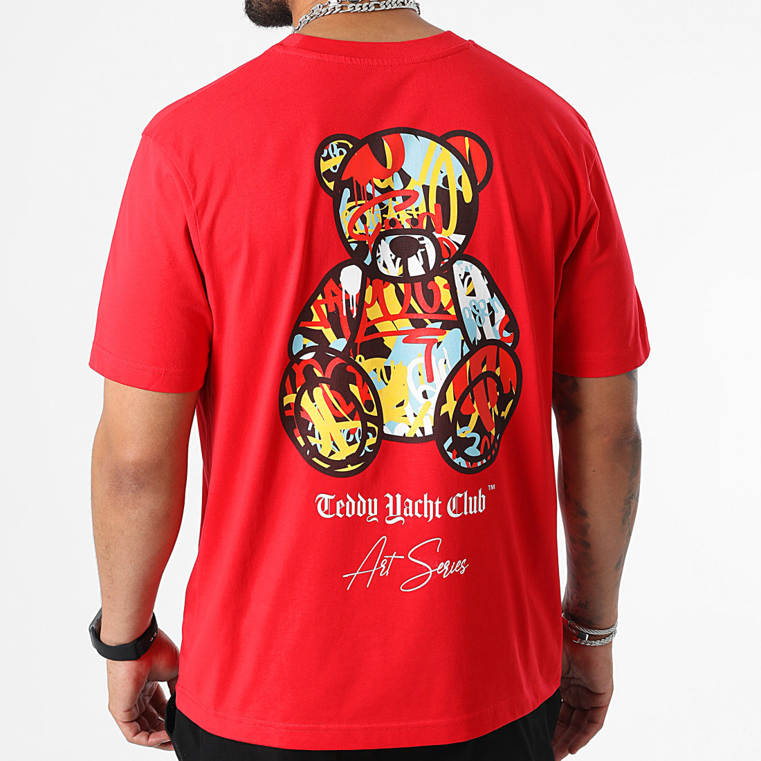 teddy-yacht-club_326413_TYC_TSO_ARTSERIES_ROU_20220628T120448_01