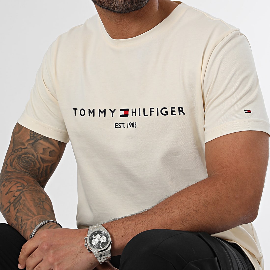 tommy-hilfiger_403342_MW0MW11797_AEF_20240201T154154_01