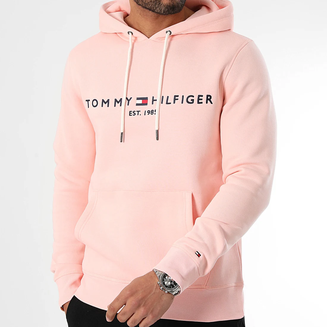 tommy-hilfiger_405771_MW0MW11599_TJS_20240213T151714_01