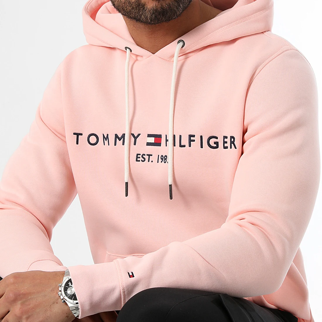 tommy-hilfiger_405771_MW0MW11599_TJS_20240213T151716_03